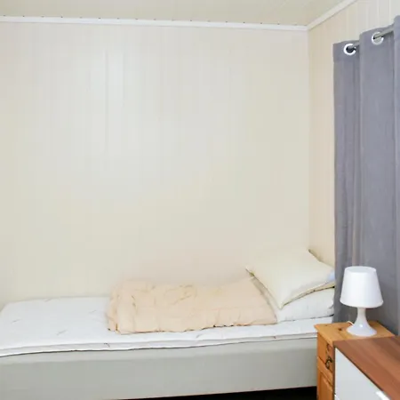 3 Bedroom Cozy In