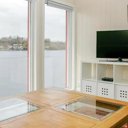 Stunning In With Kitchen Holiday home Sjernaroy